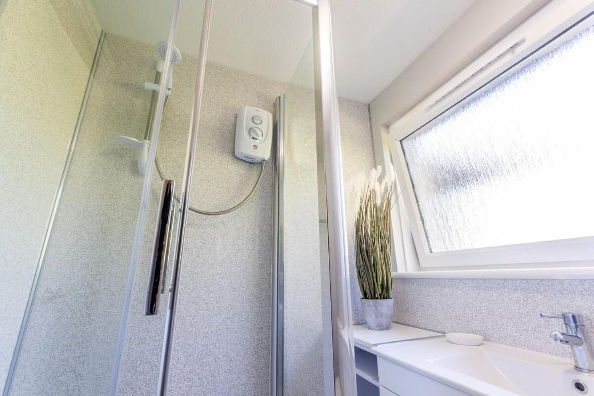 גלאזגו Stunning City Centre 1 Bed With Free Parking מראה חיצוני תמונה